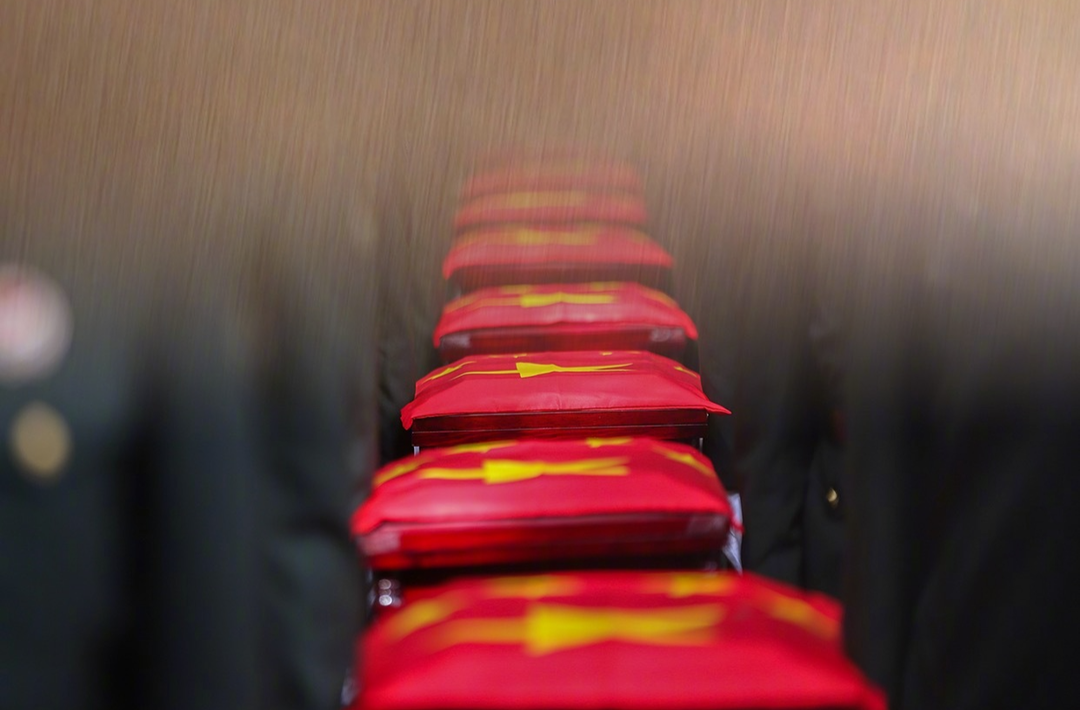 英雄安息！43位志愿军烈士遗骸今日安葬