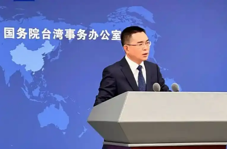 国台办正告赖清德当局：买武器买不来安全，“保护费”保不了“台独”