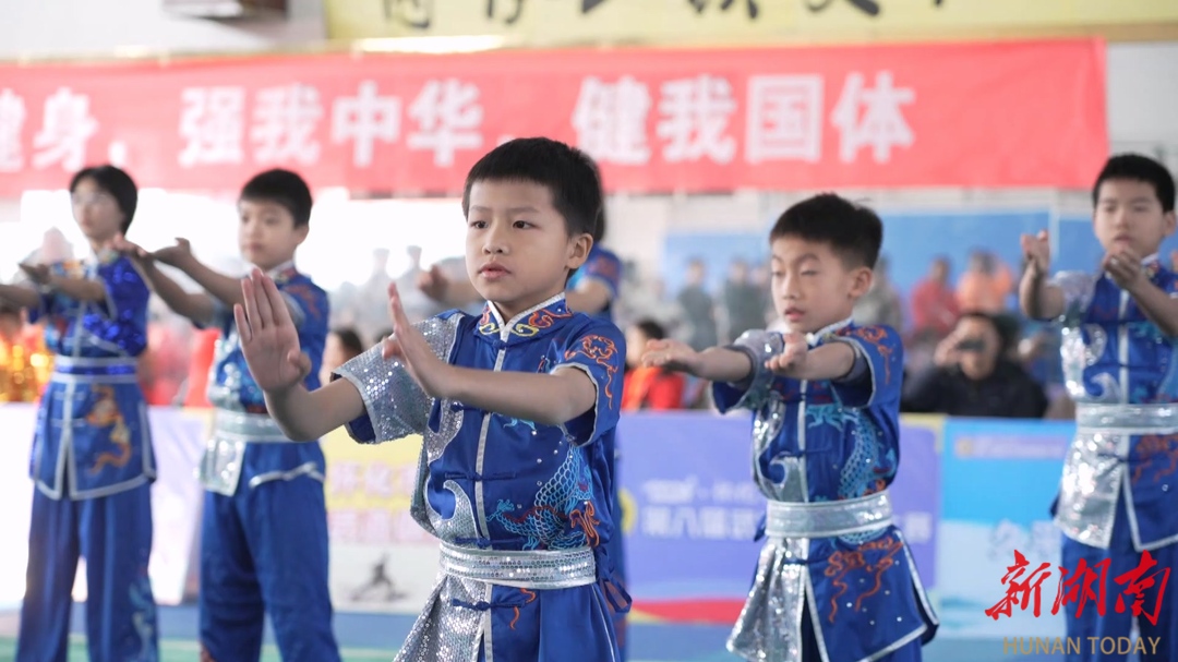 怀化市中小学生武术跆拳道锦标赛开赛