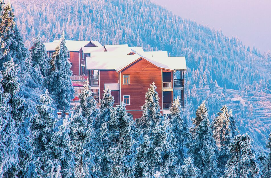 侃财邦丨冰天雪地里有金山银山，湖南如何分得一杯羹