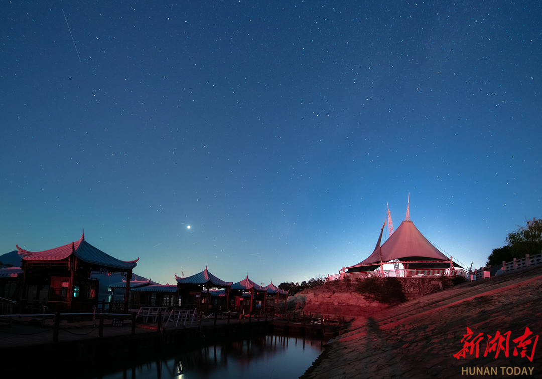 梦幻！湖南冬天的夜晚，漫天繁星如织锦般绚烂