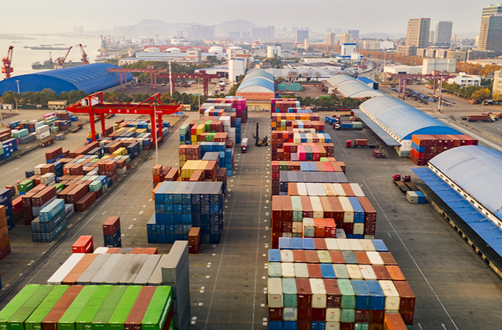 Hustle and Bustle at Changsha New Port