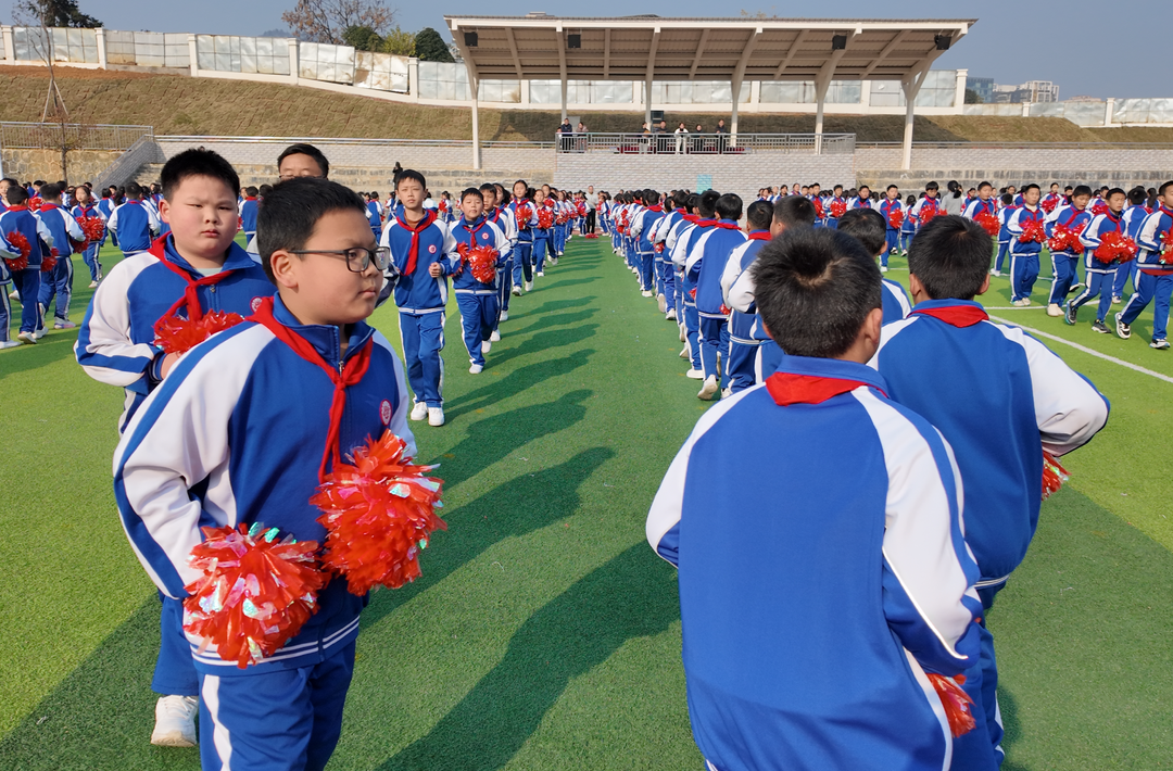 ​湘西州中小学“奔跑吧·少年”体育大课间精彩来袭