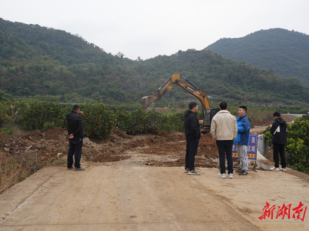 江永：“断头路”通了，群众幸福地笑了