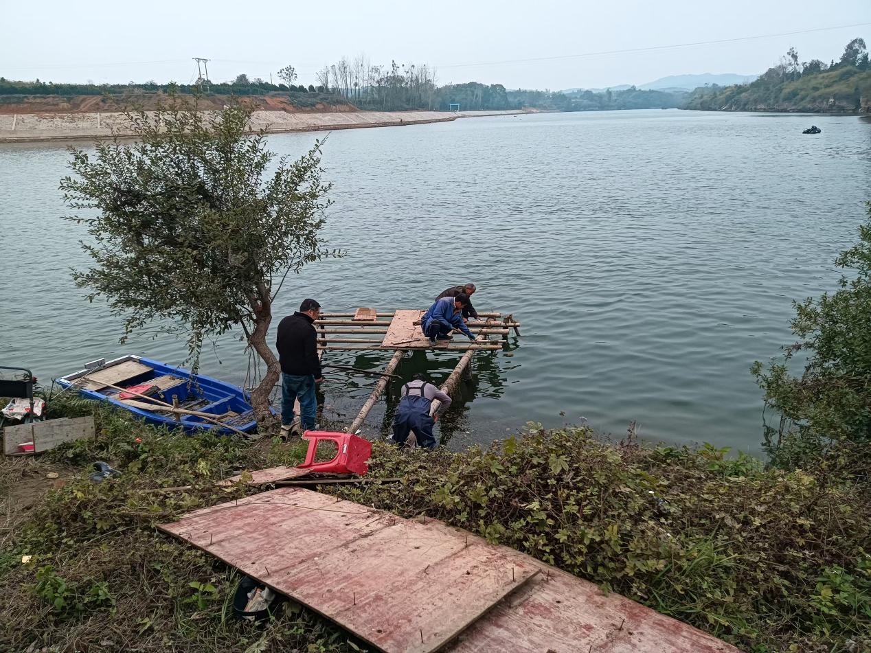 林城鎮(zhèn)：拆除“釣臺(tái)”隱患，護(hù)好河道暢通