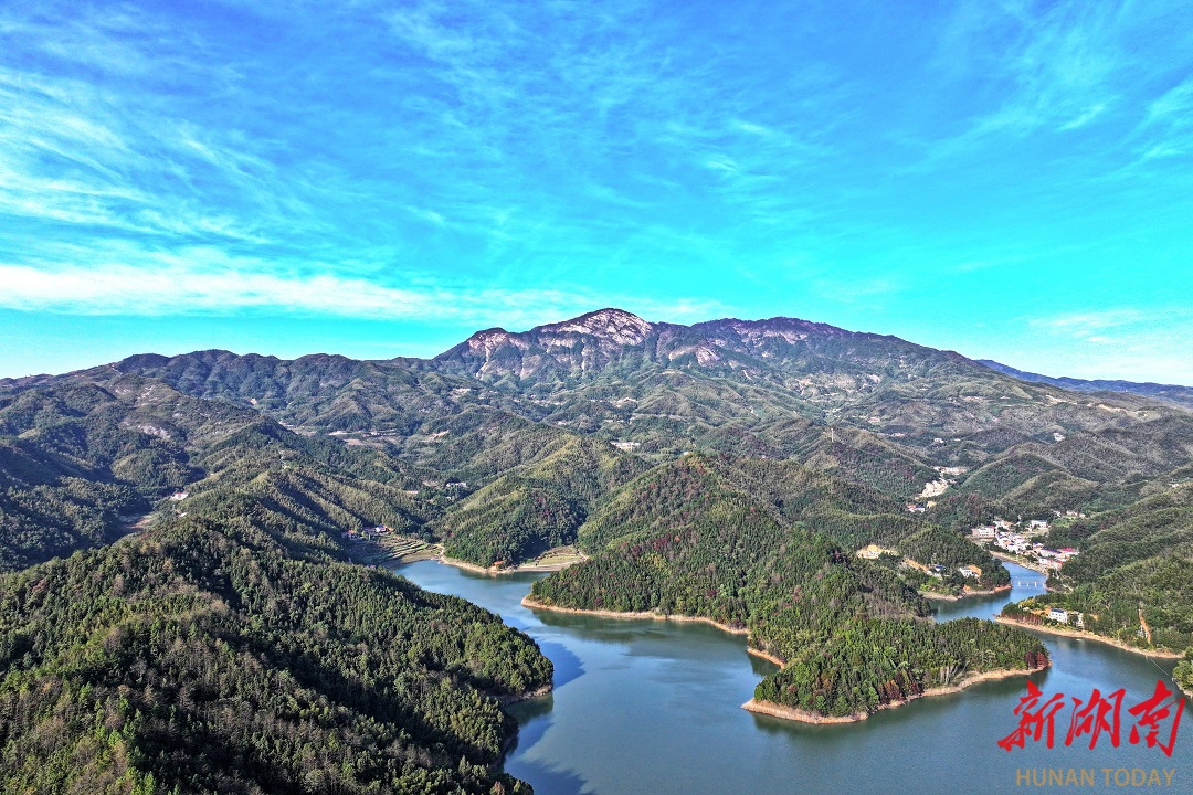 衡陽縣白石峰村：白石山泉澆灌鄉(xiāng)村振興夢