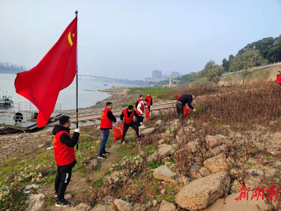 湘陰縣水運(yùn)事務(wù)中心：守護(hù)好一江碧水 黨旗飄揚(yáng)在行動(dòng)