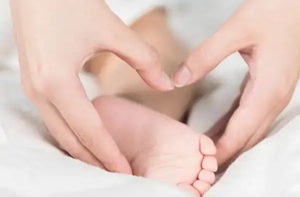 月嫂、育儿嫂服务有了“新国标”