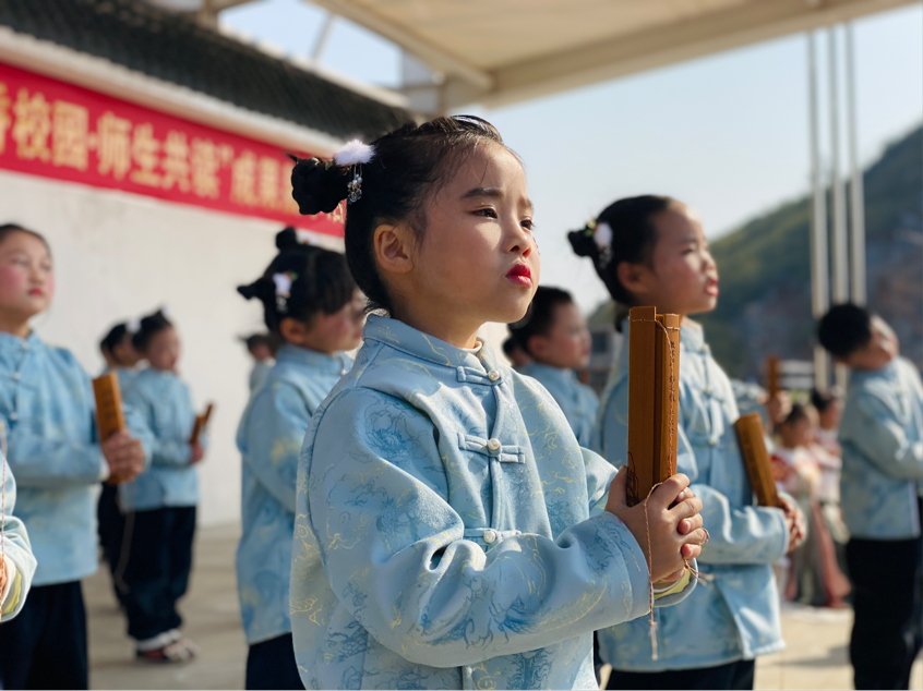 新邵縣巨口鋪鎮(zhèn)：最是書香沁人心