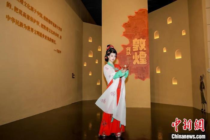 “何以敦煌”大展落幕：超30万中外游客“在上海，看敦煌”