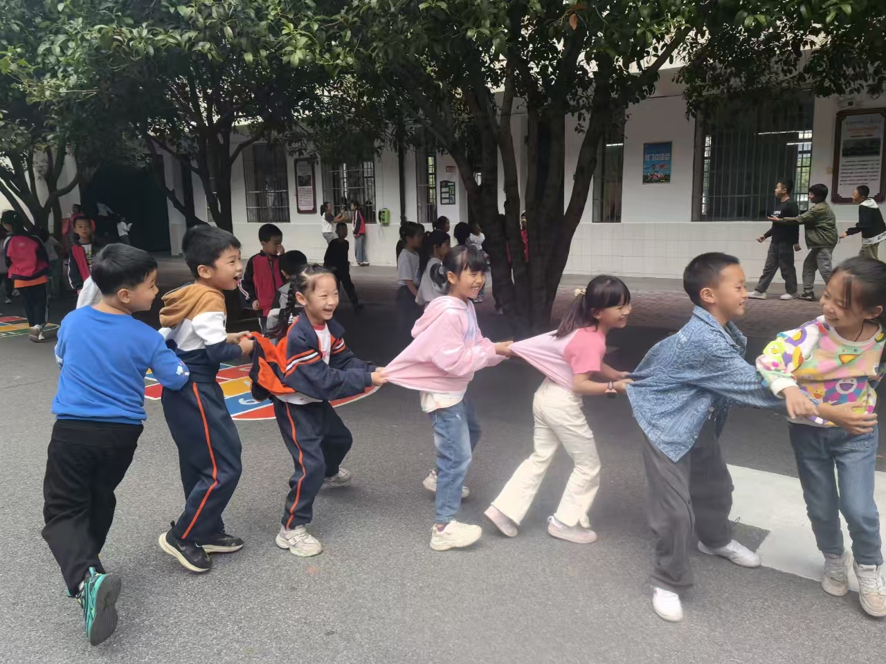 课间加长到15分钟湖南已有先行者，这样调整老师学生都点赞