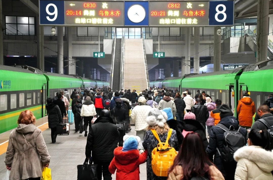 春运启动！全国铁路预计发送旅客5.1亿人次 购票日历来了