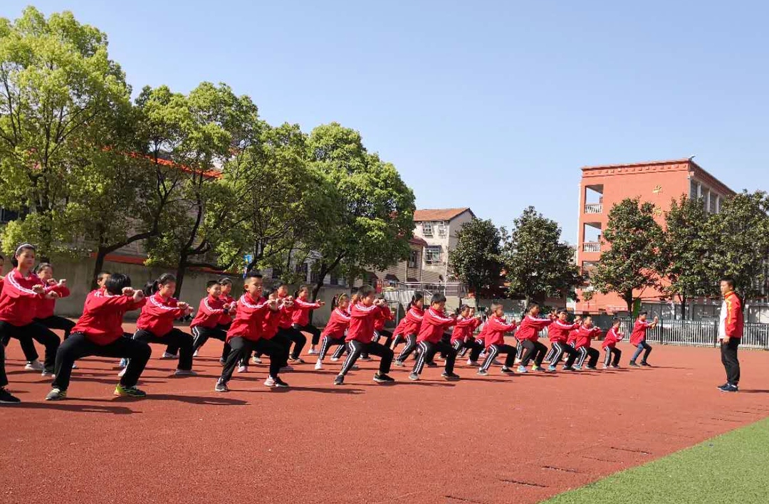 湖南第4届体育云动会｜体教融合·校长说17：岳阳楼区枫树小学：着力抓好“第二课堂”建设 绘就以体树人成长发展幸福样态