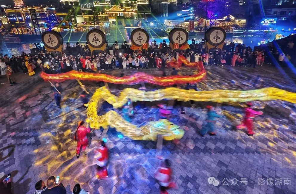 黄志强：十年光“影”，镜头与民俗的深情对望