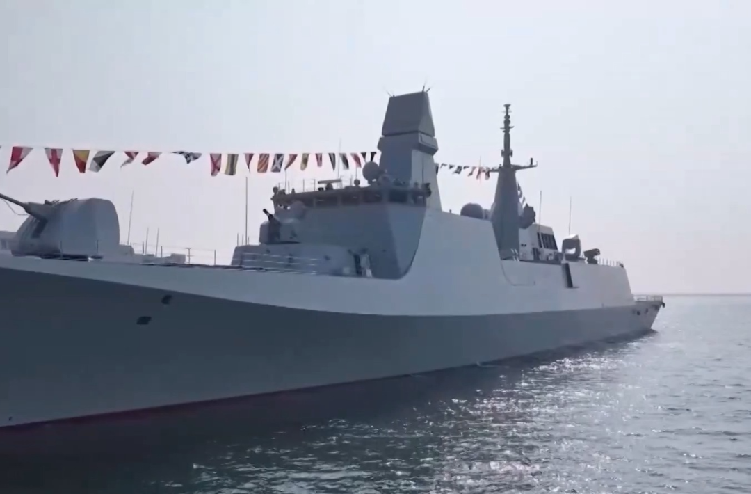 漯河舰更多细节曝光！海军054B护卫舰有多强？专家解读