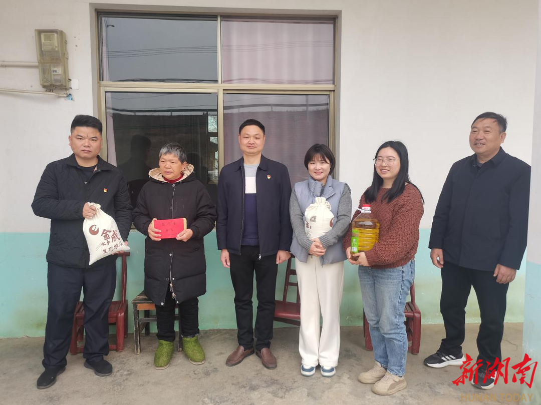长沙高塘岭街道商会开展节前慰问活动
