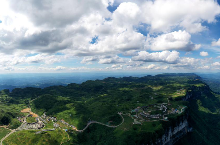 文旅赋能 描绘龙山田园新图景