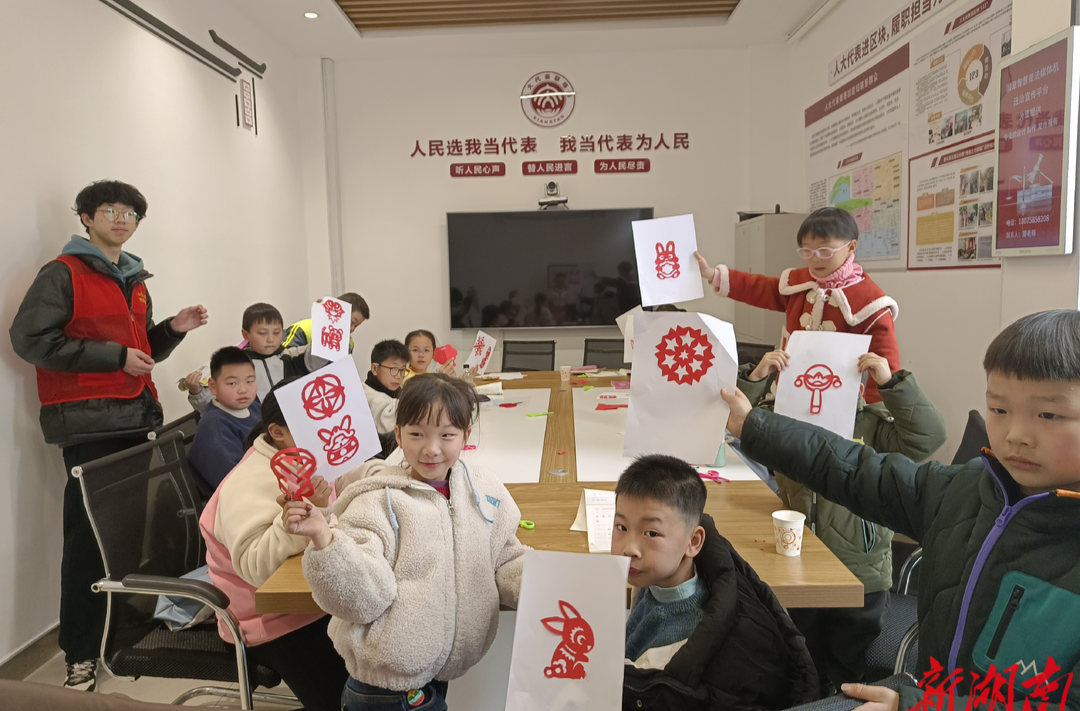 雨湖区：社区学校托管班 破解假期“带娃难”