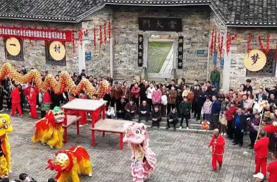 过年啦！张谷英村里好热闹