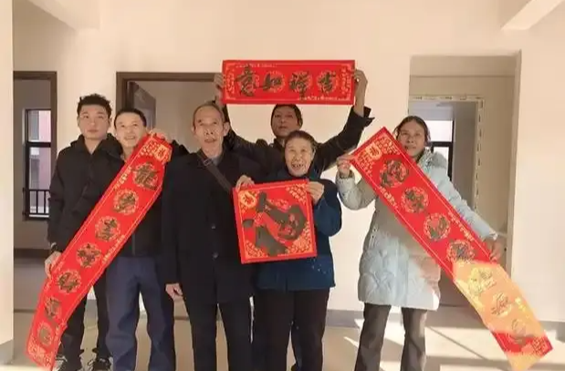 “有党和政府在，家就在”——记者与资兴受灾群众一起过大年