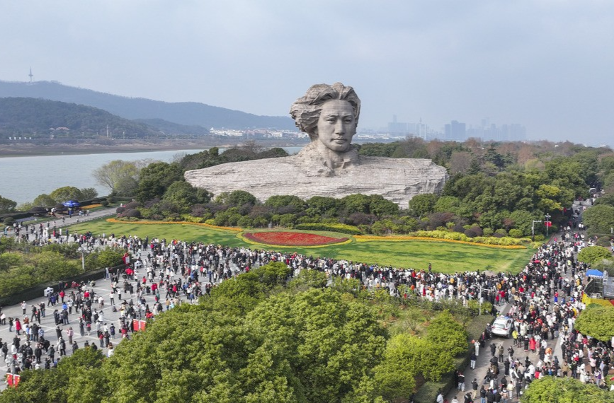 数说文旅｜春节假期，湖南累计接待游客5395.51万人次