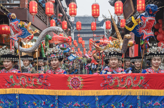 Qianzhou Spring Fair Held to Celebrate Chinese New Year