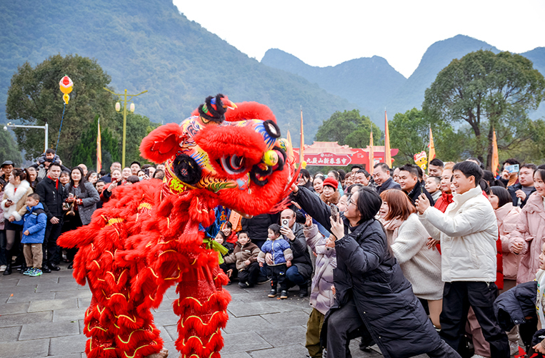 芙蓉国评论丨莲城e评：锦绣中国年里看中华文化生生不息