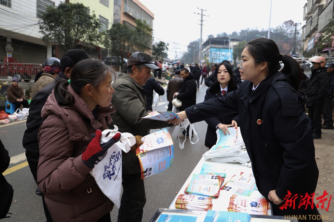 衡东检察：节后宣传再发力，反诈知识入人心