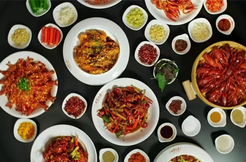 CCTV Rebroadcasts Pride of Hunan Cuisine Season 3