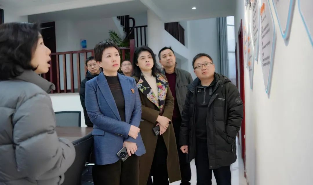 伍彩霞调研柳叶湖清科基金小镇 强调以金融赋能高质量发展