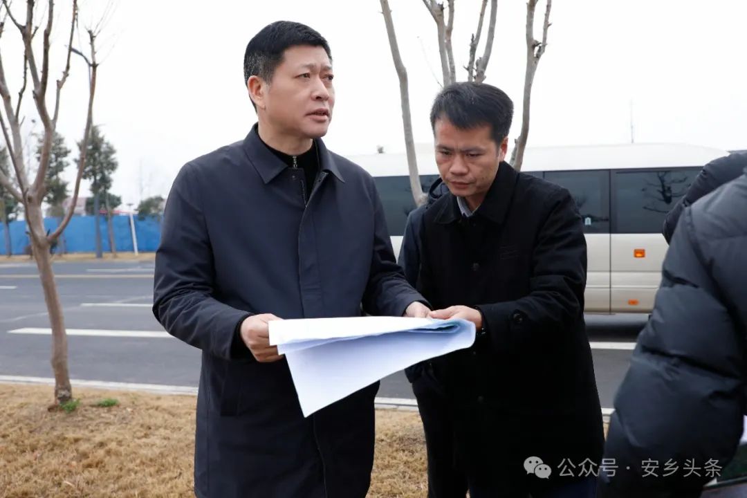 王先波调研相关产业项目前期和企业复工复产工作