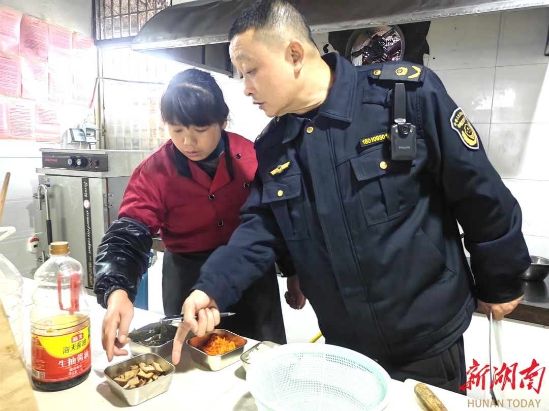 宁乡市坝塘镇：党建引领强监管，筑牢校园食品安全防线