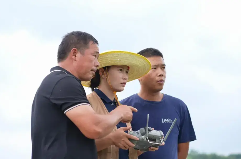 湖南卫视聚焦北湖区“新农人”骆雨