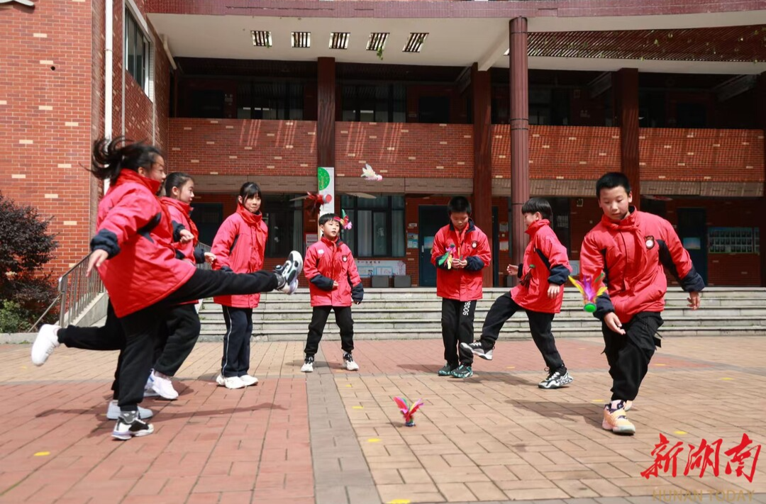 从“红领巾提案”到特色课间，长沙这所小学让15分钟活力满格