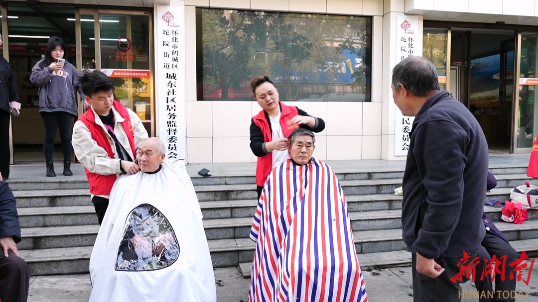 鹤城区：二月二“龙抬头”志愿服务暖人心