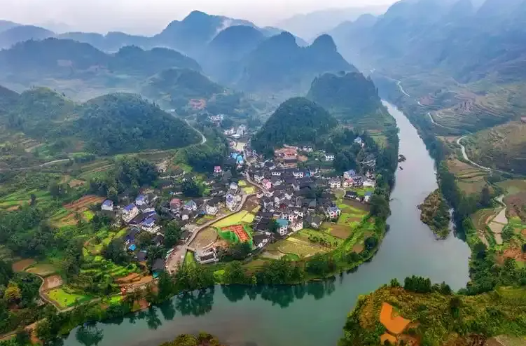 TOP100值得去的国内小城，湖南这些地方上榜！