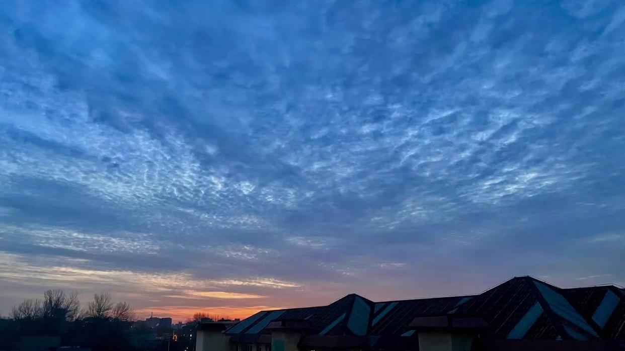 北京朝霞滿天，開啟美好新一周