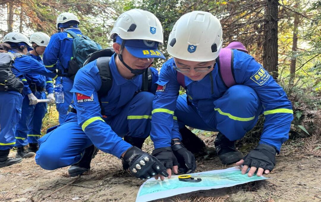 古道巷社区热心党员汤雨：以爱践行，传递温暖力量