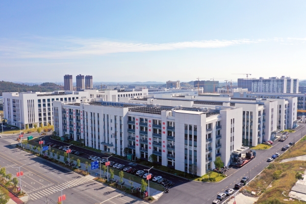 奋楫扬帆风正劲 勇立潮头谱新篇——永州经开区产业链上拼夺“开门红”@湖南日报整版 - 永州 - 新湖南