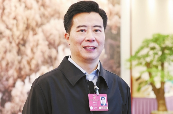 全國(guó)兩會(huì)訪談丨全國(guó)人大代表黎春秋：奮力打造中部地區(qū)開(kāi)放發(fā)展新高地