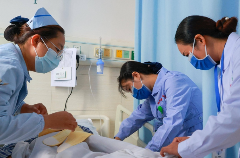 “儿童加收”“免陪照护”，湖南省医保局明确这些护理类医疗服务价格