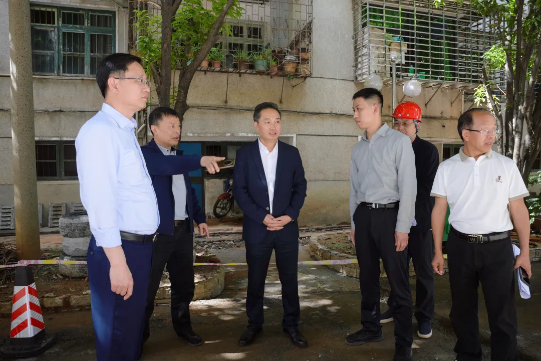 “四下基层”解民忧：“真正把好事办好 实事办实！”