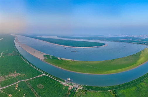 Amazing Spring Scenery in Jiangtun Bay