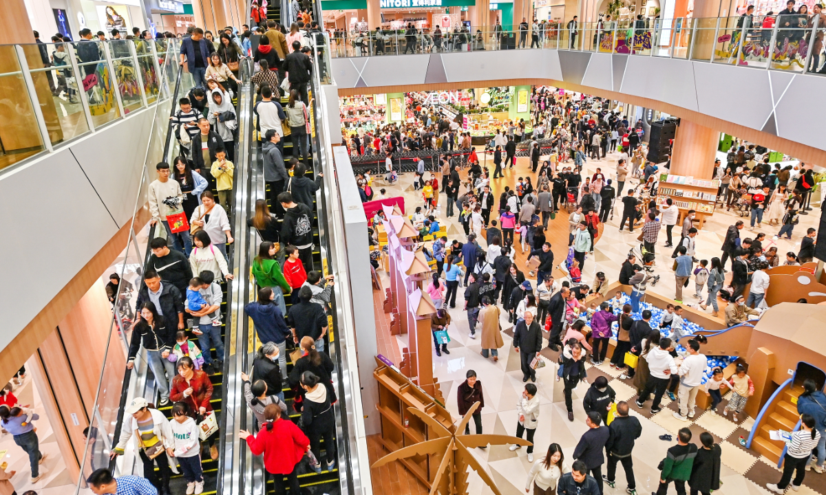 Retailers across China roll out measures to help exporters tap vast domestic market