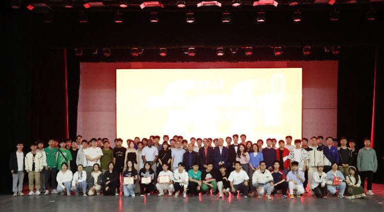 湘大80余学子西语配音展风采