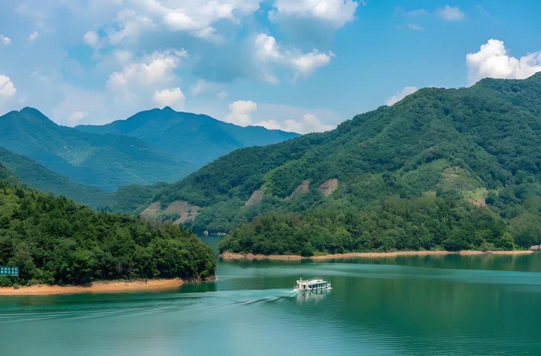 加快建设山清水秀、天蓝地净的美丽邵阳