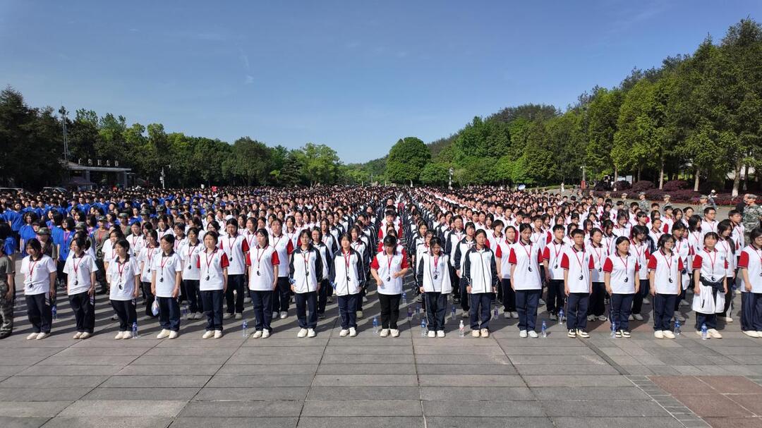 隆回县职业中等专业学校学子沉浸式感悟红色力量