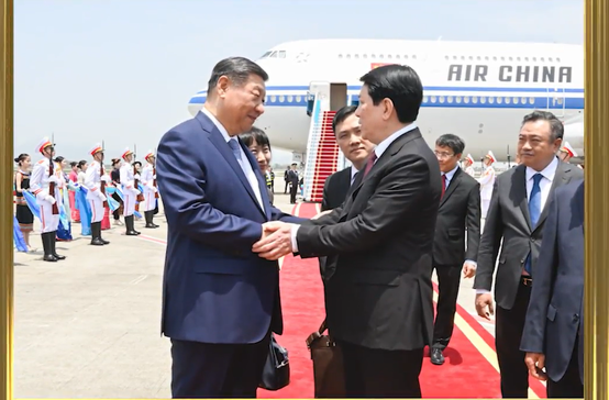 金色相框｜中国同东南亚国家关系史上新的里程碑