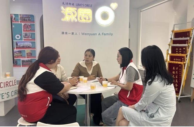 天心區(qū)民政社工總站開(kāi)展社工站實(shí)地督查督導(dǎo)工作