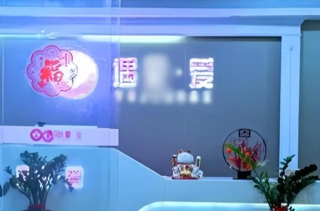 “好男生都不喜欢外形太出格的”，记者拒交费，“红娘”突然变脸